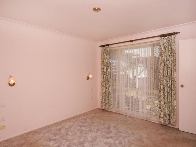 16 Keswick Drive, Lake Haven NSW 2263