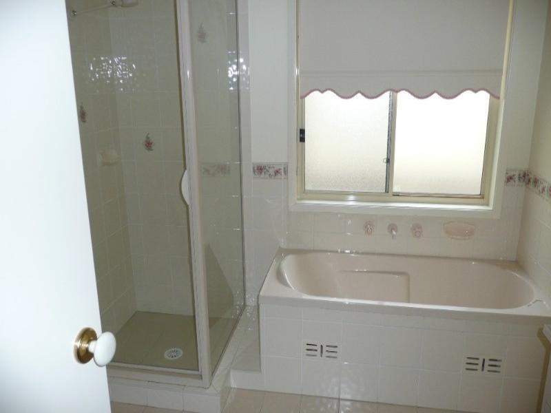 6 Crestleigh Close, Woongarrah NSW 2259