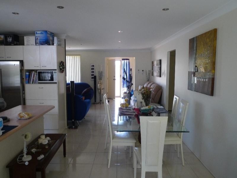 27 Nagle Crescent, Blue Haven NSW 2262