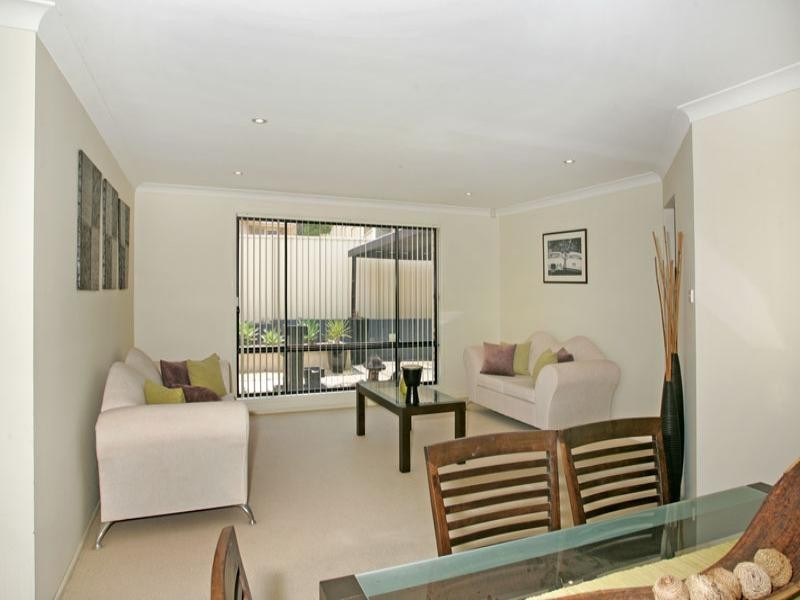 4 Highberry Street, Woongarrah NSW 2259