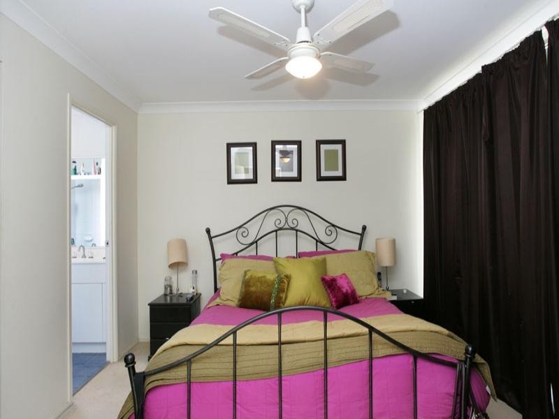 4 Highberry Street, Woongarrah NSW 2259