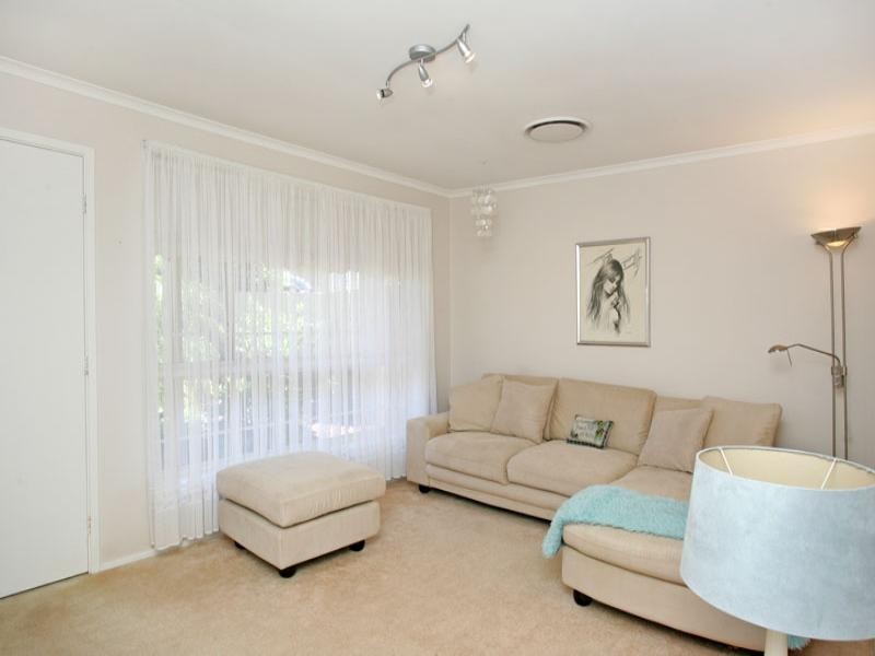 2/9 Woodside Court, Lake Haven NSW 2263