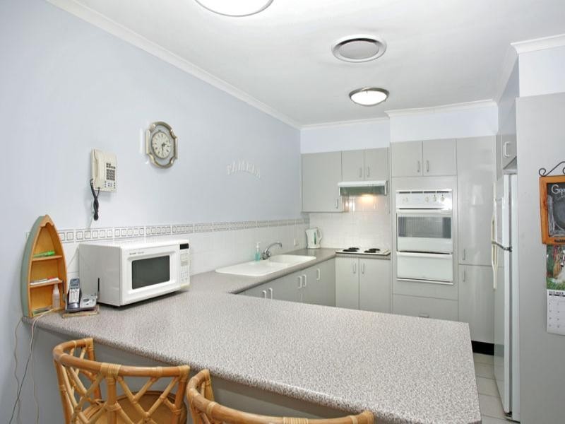 2/9 Woodside Court, Lake Haven NSW 2263