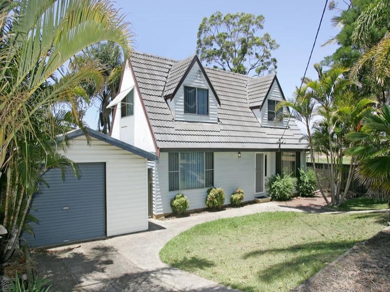 6 Ulandi Road, Gorokan NSW 2263