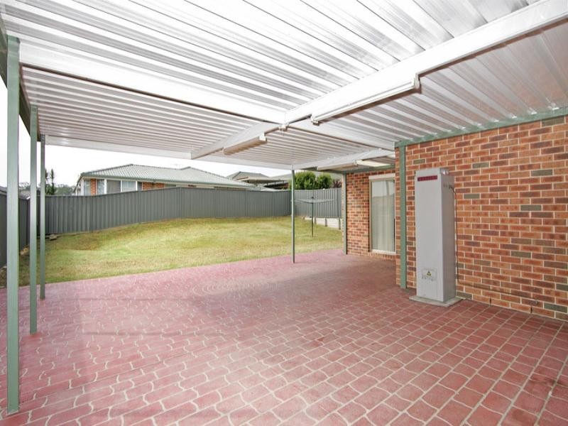 19 Settlement Drive, Wadalba NSW 2259