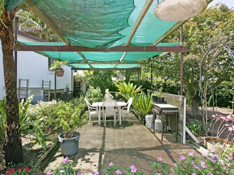 61 Arlington Street, Gorokan NSW 2263