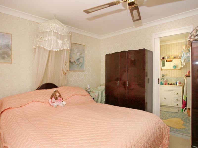 61 Arlington Street, Gorokan NSW 2263