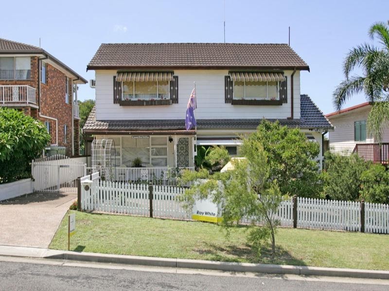 61 Arlington Street, Gorokan NSW 2263