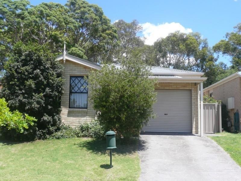 25 Woodbridge Crescent, Lake Munmorah NSW 2259