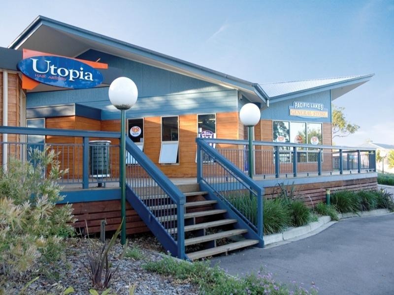 25 Woodbridge Crescent, Lake Munmorah NSW 2259