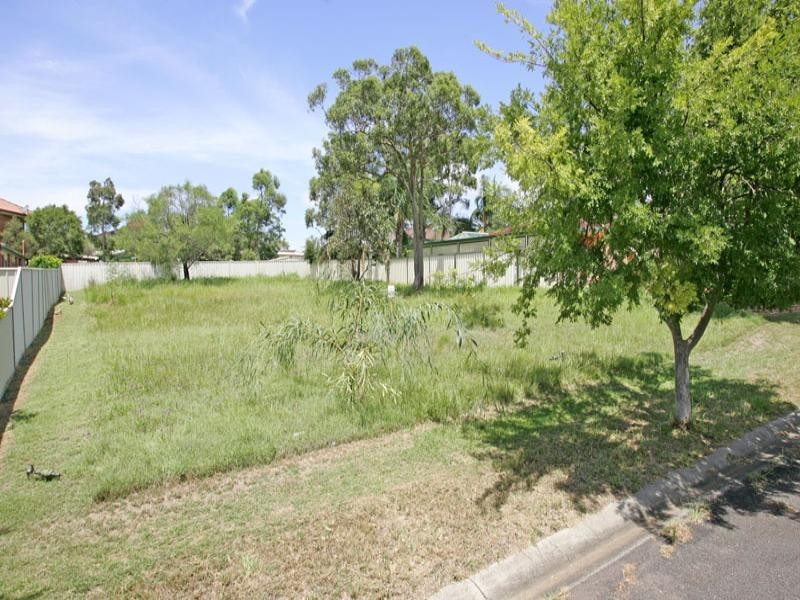 15 Bromley Court, Lake Haven NSW 2263