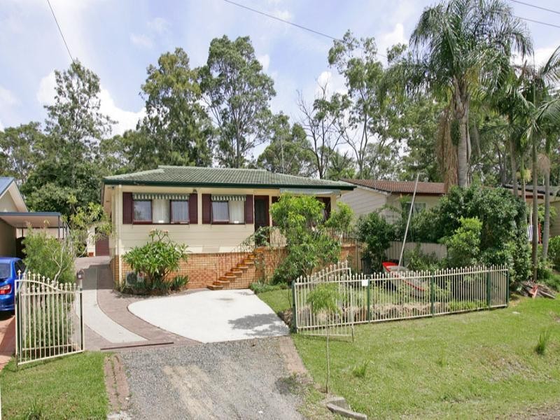 12 Margot Avenue, Gorokan NSW 2263