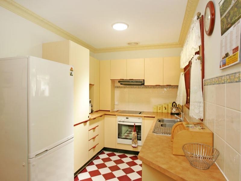 12 Margot Avenue, Gorokan NSW 2263