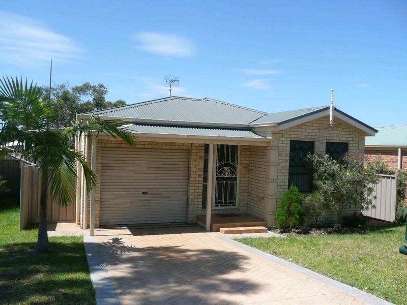 9 Sohrabi Place, Lake Munmorah NSW 2259