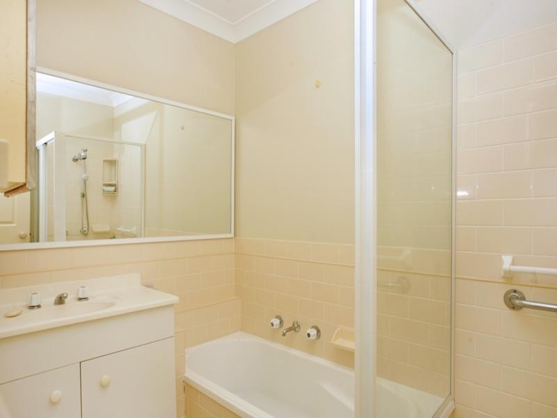 16/4 Beryl Street, Gorokan NSW 2263