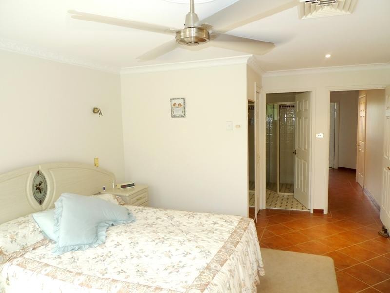 2 Ebony Drive, Hamlyn Terrace NSW 2259