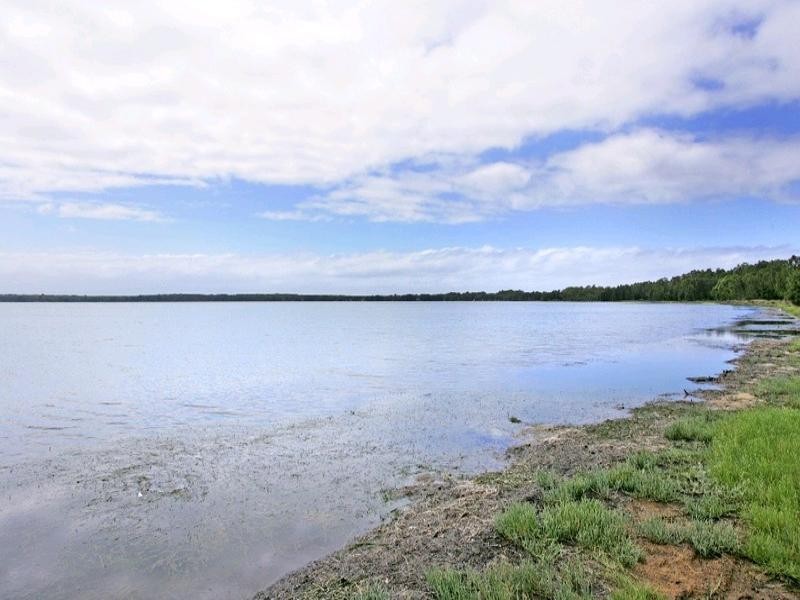 63 Sunrise Avenue, Budgewoi NSW 2262