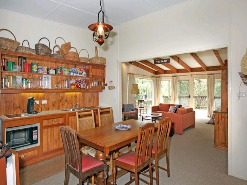 63 Sunrise Avenue, Budgewoi NSW 2262