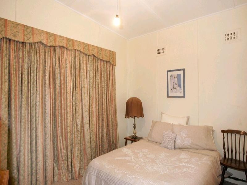 63 Sunrise Avenue, Budgewoi NSW 2262