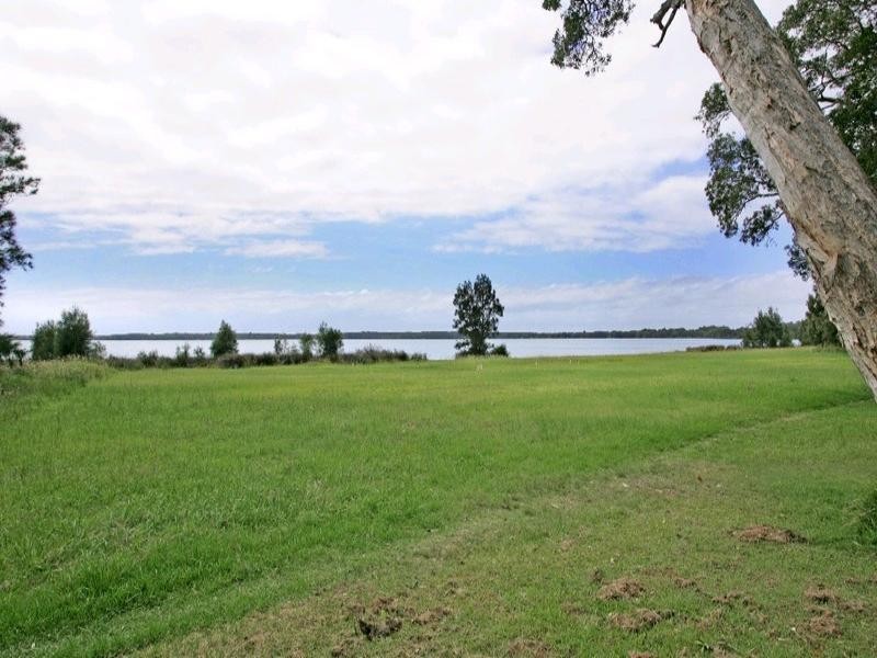 63 Sunrise Avenue, Budgewoi NSW 2262