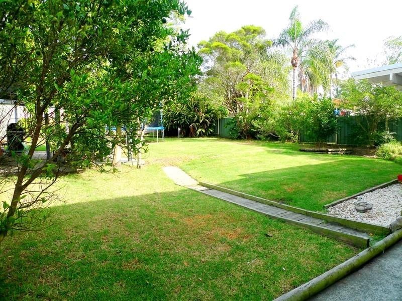 9 Yennora Avenue, Wyongah NSW 2259