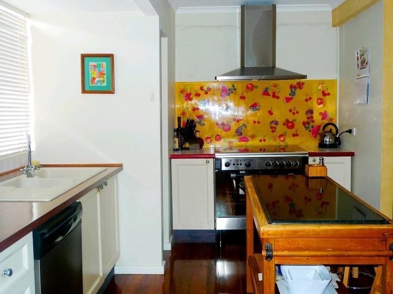 9 Yennora Avenue, Wyongah NSW 2259