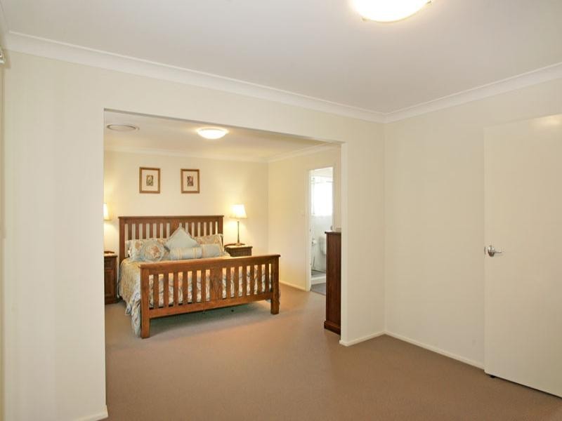 127 Orchid Way, Wadalba NSW 2259