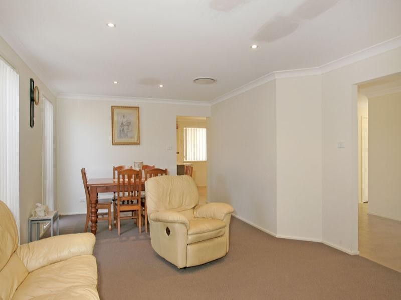 127 Orchid Way, Wadalba NSW 2259