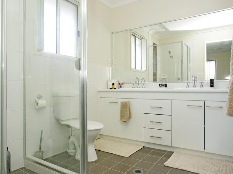 127 Orchid Way, Wadalba NSW 2259