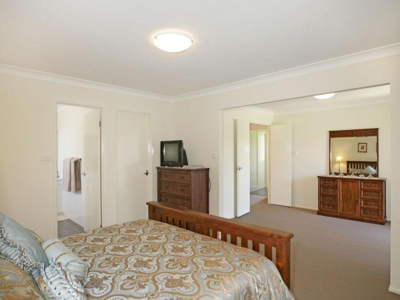 127 Orchid Way, Wadalba NSW 2259