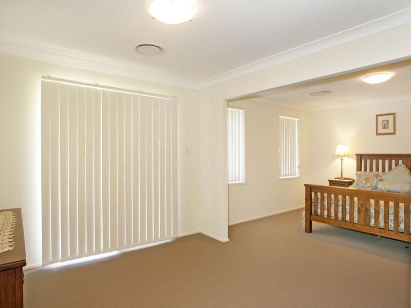 127 Orchid Way, Wadalba NSW 2259