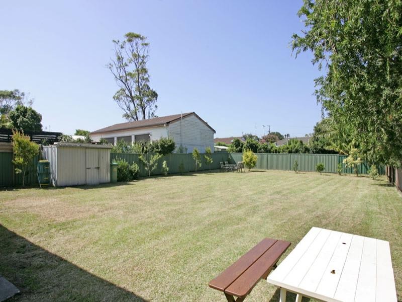 3 Ocean Parade, Noraville NSW 2263