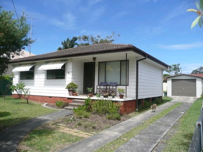 84 Ocean View Road, Gorokan NSW 2263