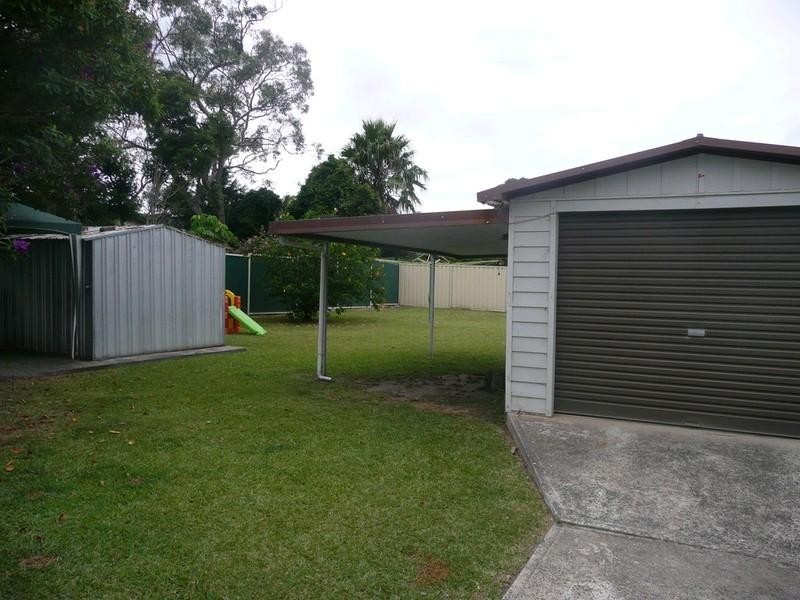 84 Ocean View Road, Gorokan NSW 2263