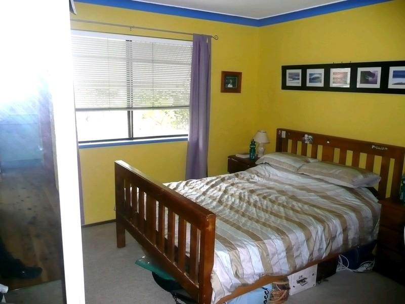 84 Ocean View Road, Gorokan NSW 2263