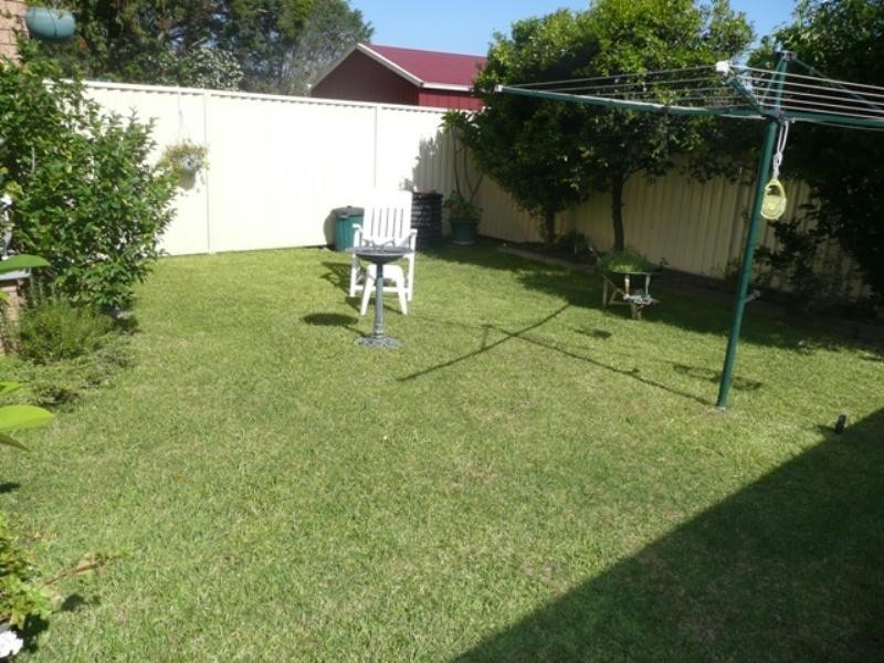 2/52 Spring Valley Avenue, Gorokan NSW 2263