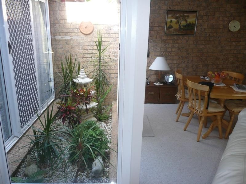 2/52 Spring Valley Avenue, Gorokan NSW 2263