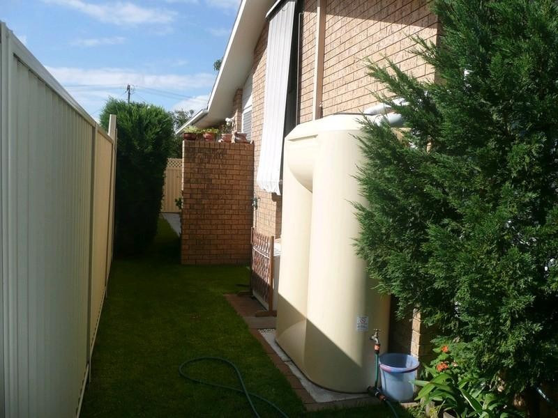 2/52 Spring Valley Avenue, Gorokan NSW 2263