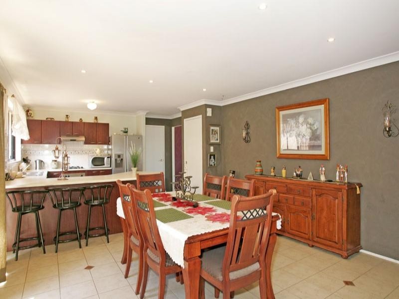 1 Lupin Close, Woongarrah NSW 2259