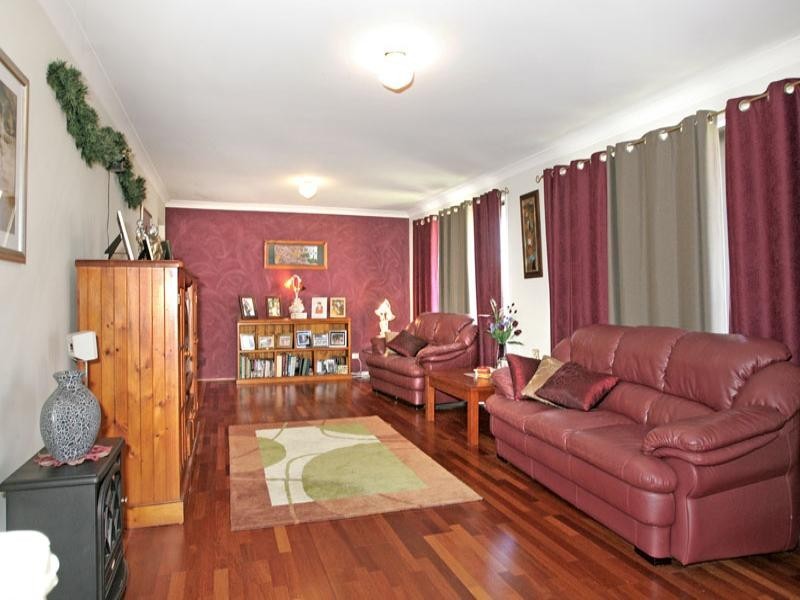 1 Lupin Close, Woongarrah NSW 2259