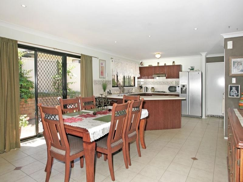 1 Lupin Close, Woongarrah NSW 2259