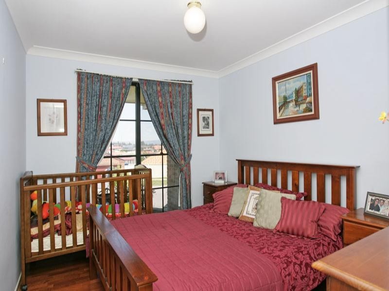 1 Lupin Close, Woongarrah NSW 2259