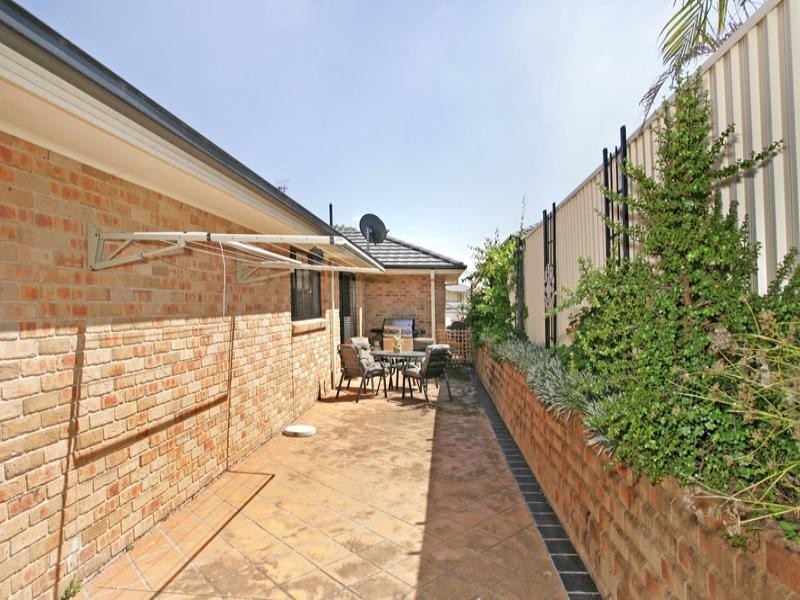1 Lupin Close, Woongarrah NSW 2259