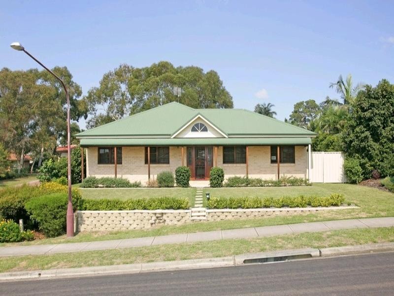 11 Ebony Drive, Hamlyn Terrace NSW 2259