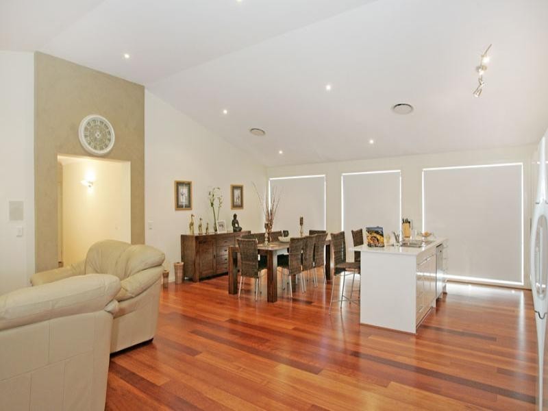 11 Birch Drive, Hamlyn Terrace NSW 2259