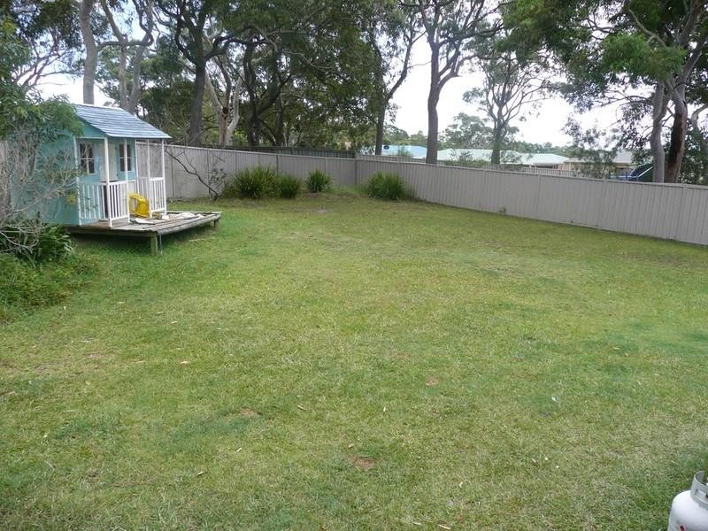 15 Radford Place, Lake Munmorah NSW 2259