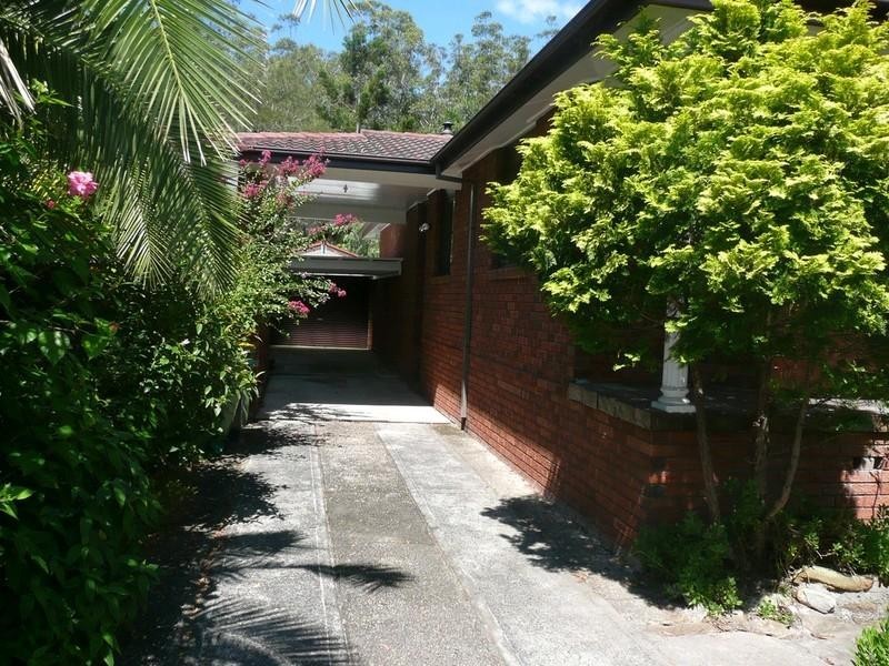 125 Birdwood Drive, Blue Haven NSW 2262