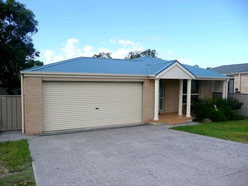 8 Sohrabi Place, Lake Munmorah NSW 2259