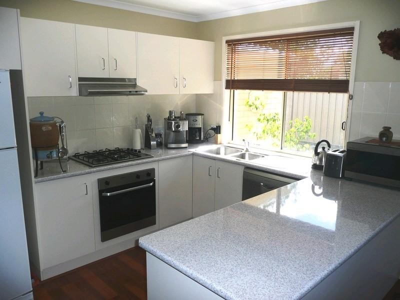 8 Sohrabi Place, Lake Munmorah NSW 2259