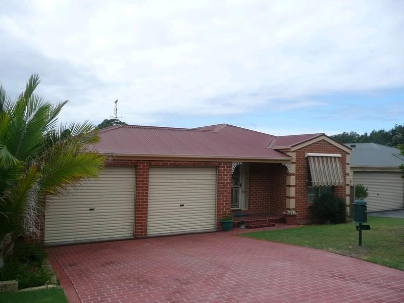 7 Woodbridge Crescent, Lake Munmorah NSW 2259